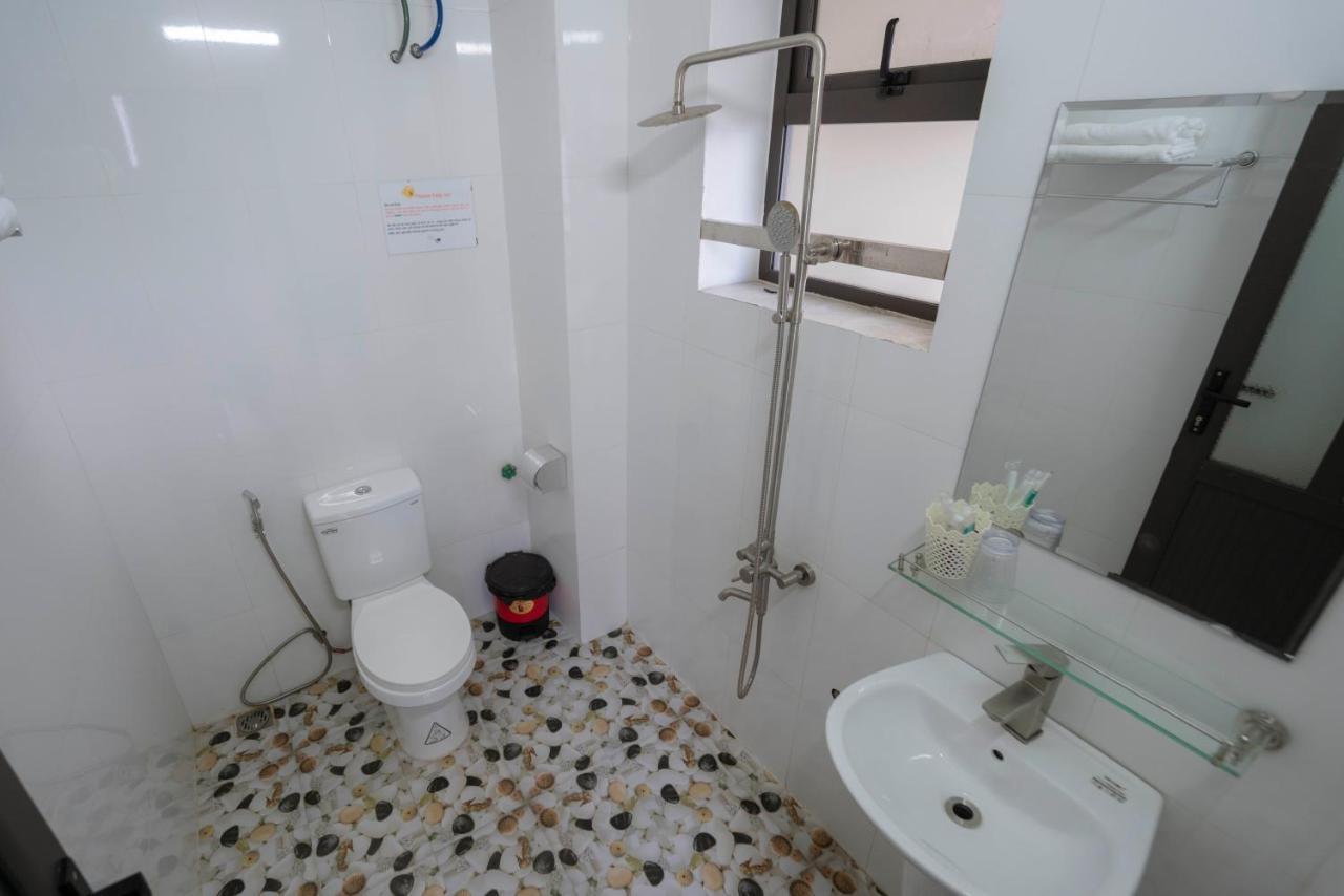 Hotel Fancy House à Hạ Long Extérieur photo